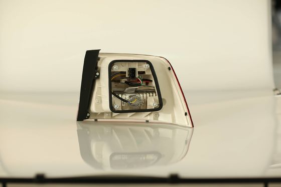 2009 2010 2011 2013 2012 Thay thế đèn hậu Volkswagen Passat